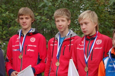 SM2010_Viesti_H16 Pakattu_DSC_0001-1.jpg