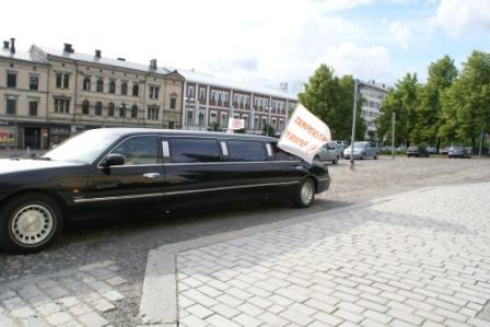 Venlapronssimitalistit09 Limusiiniajalulla 004.jpg